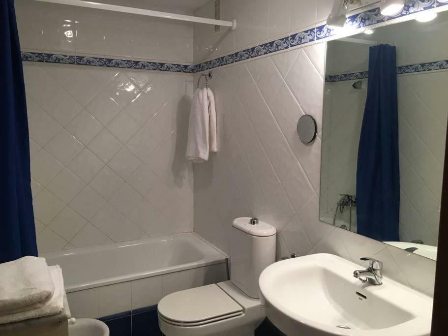 Apartamento Nautico Lägenhet Gijón Exteriör bild